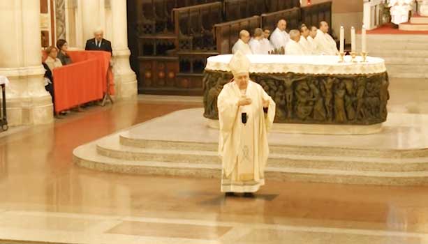 Mons. Morosini durante i sabati