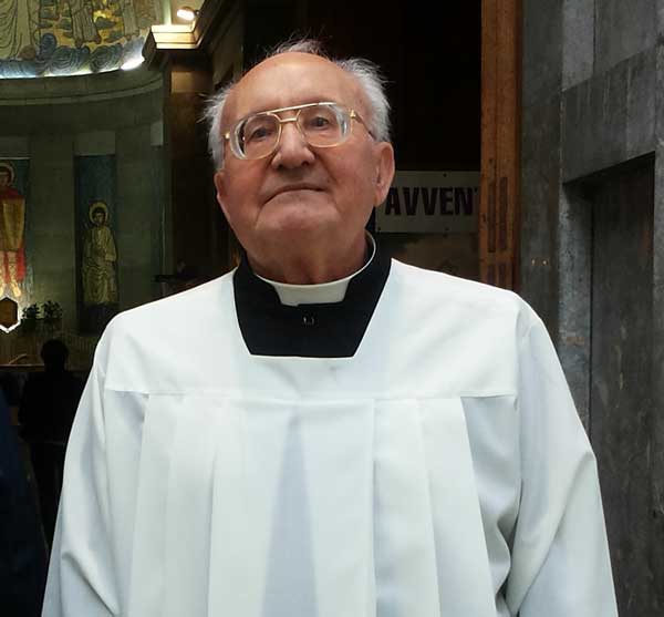 Don Nuccio Santoro, parroco di San Giorgio al Corso