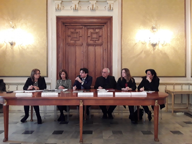 La presentazione del protocollo al Comune di Reggio Calabria