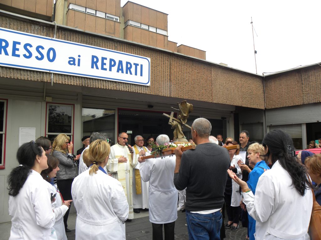 Le reliquie di Padre Pio agli ospedali di Reggio Calabria